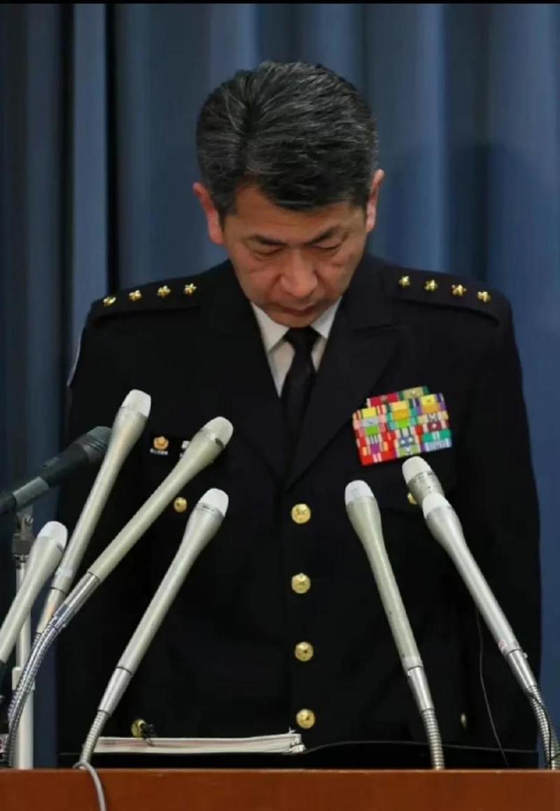 49.ccm澳门开奖和白宫幕僚长身份被盗与白宫幕僚长身份被盗是哪一集
